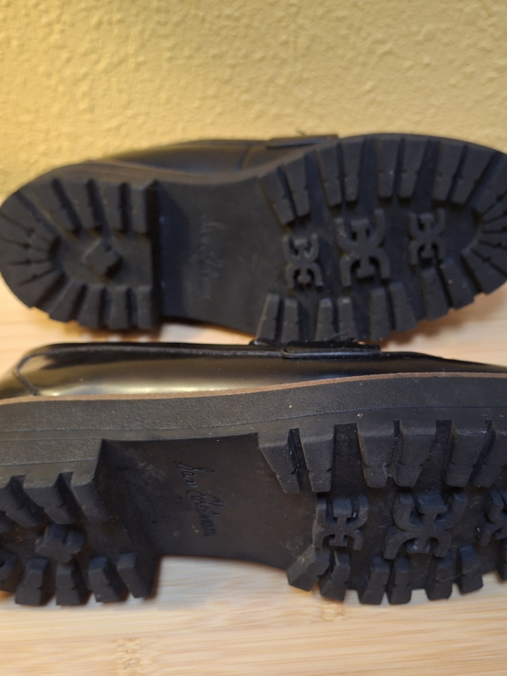 Sam Edelman Black Leather Loafers with Gold-Tone Bit - Picture 5 of 5